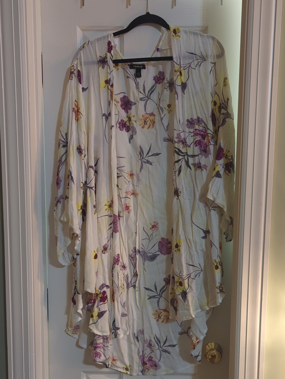 torrid Cream Floral Tie-Front Kimono Cover-Up with Purple & Yellow Blooms